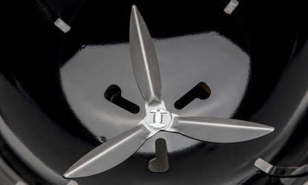 Угольный гриль Weber Master-Touch GBS С-5750, 57 см дымчатый (аксессуары для угольного гриля покупаются отдельно)