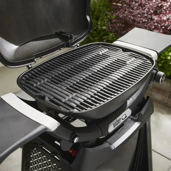 Weber Q-2200N гриль газовый с подставкой