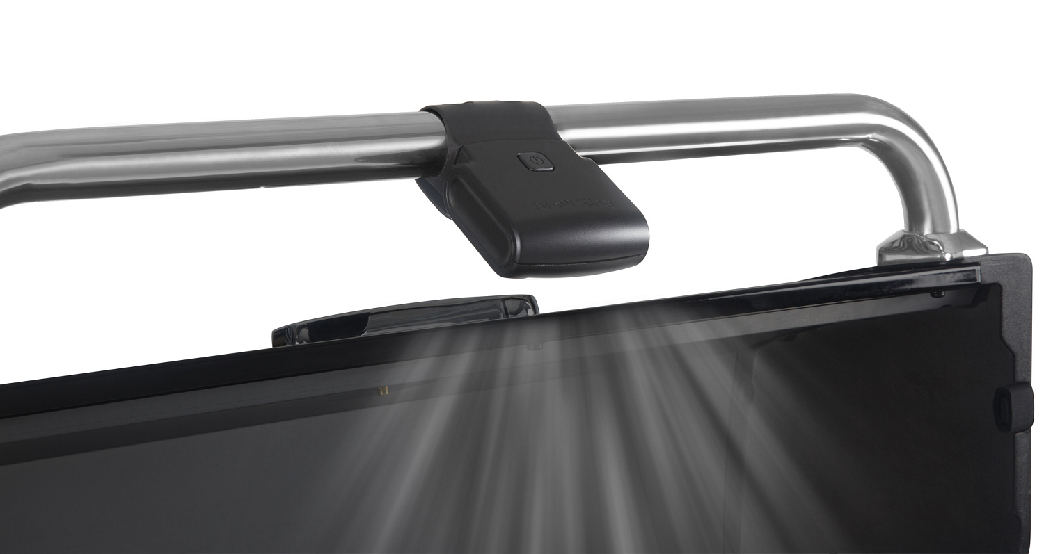 Универсальный фонарь Broil King