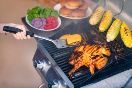 Набор инструментов Char-Broil Deluxe 2 шт (лопатка+щипцы)