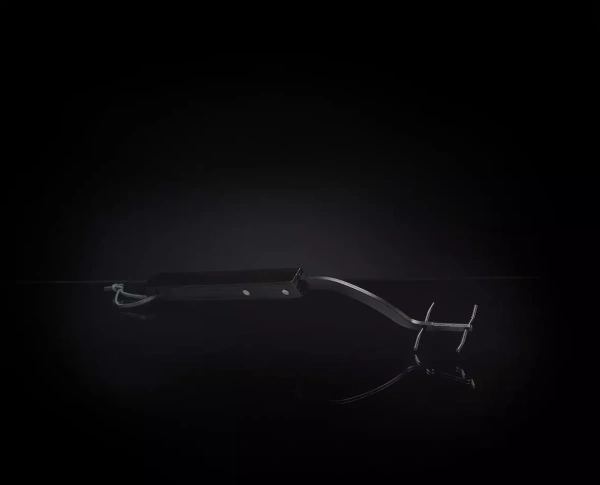 Устройство для подхвата и извлечения решеток из гриля