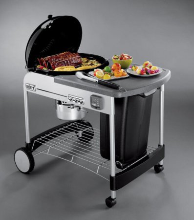 Угольный гриль  Weber Performer Premium GBS 57 cм