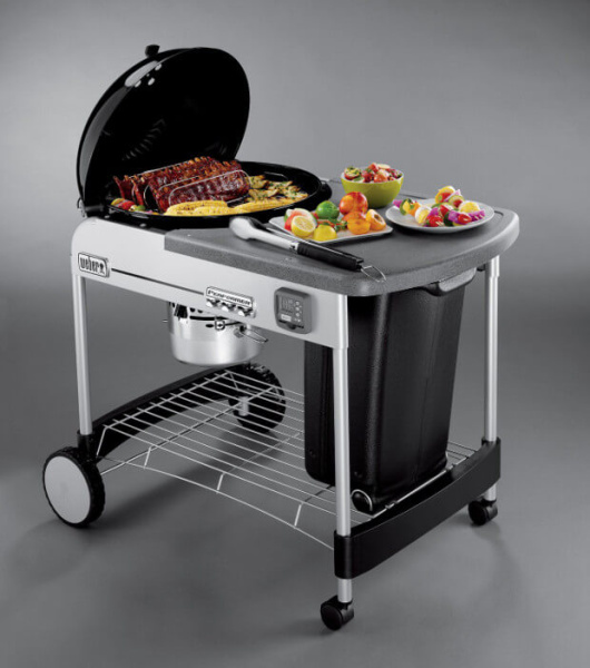 Угольный гриль  Weber Performer Premium GBS 57 cм