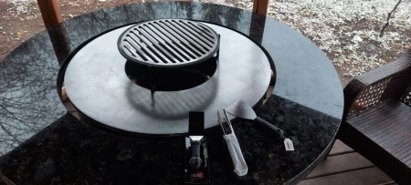 Гриль стол Гималаи натуральный камень 1200 мм