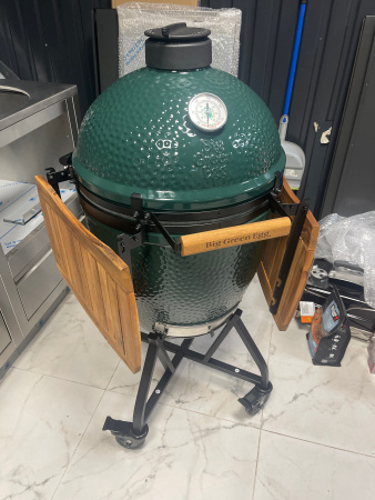 Гриль профессиональный размер L с откидными столом и на ножках