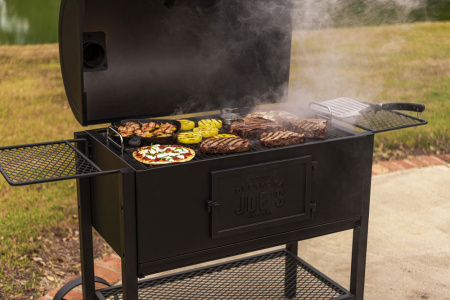 Угольный гриль Oklahoma Joe's Judge