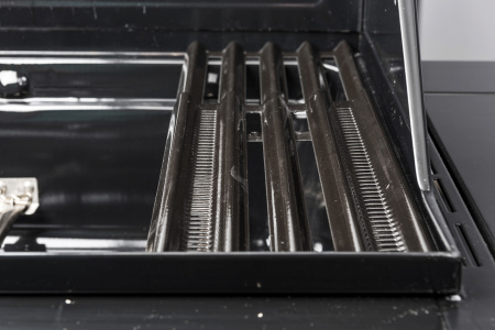 Универсальная решетка Char-Broil стальная (черная)