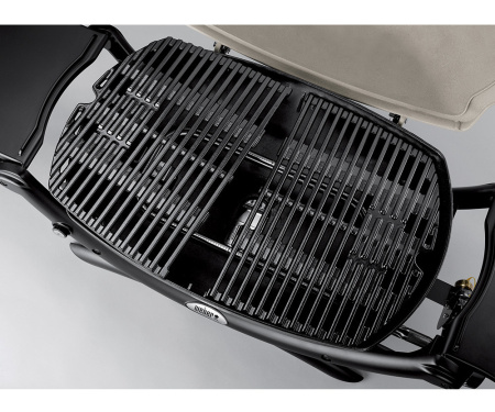 Газовый гриль Weber Q 2200 Black Line на подставке